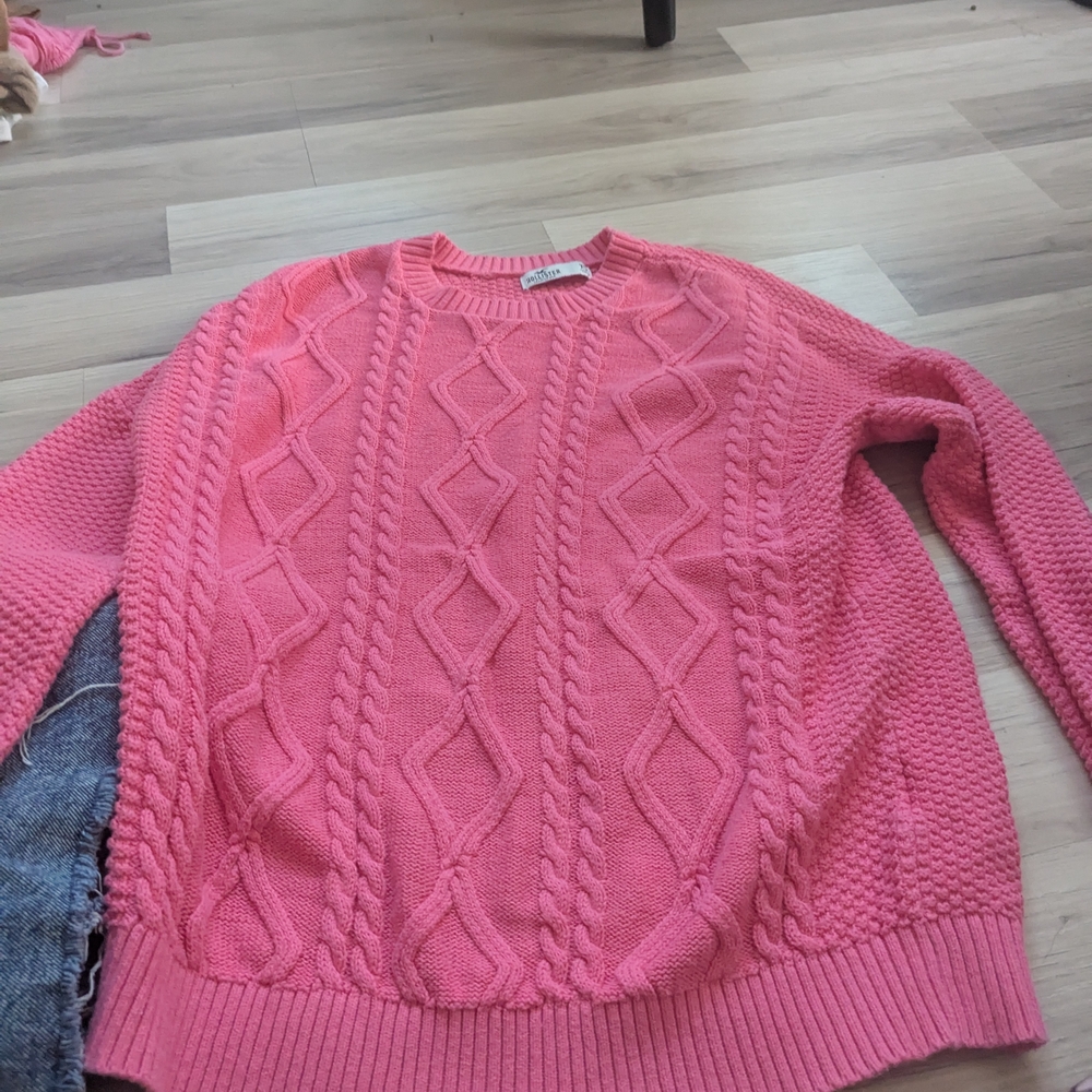 Hollister Pink Cable Knit Sweater with Textured Design